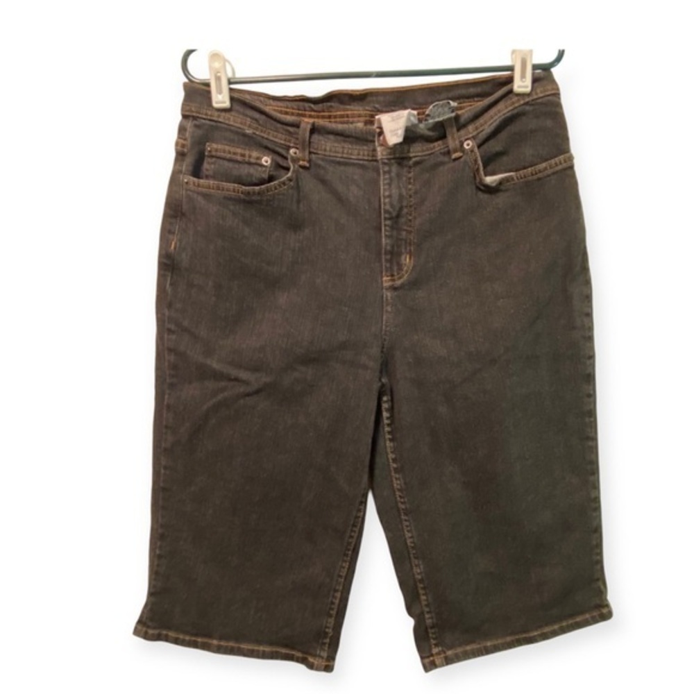 D & Co Shorts‎ Women’s Size 16 Bermuda Blue Denim Button Fly Zip